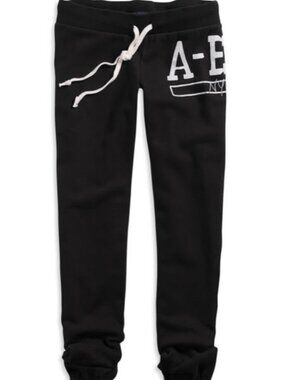 AMERICAN EAGLE OUTFITTERS sweatpants